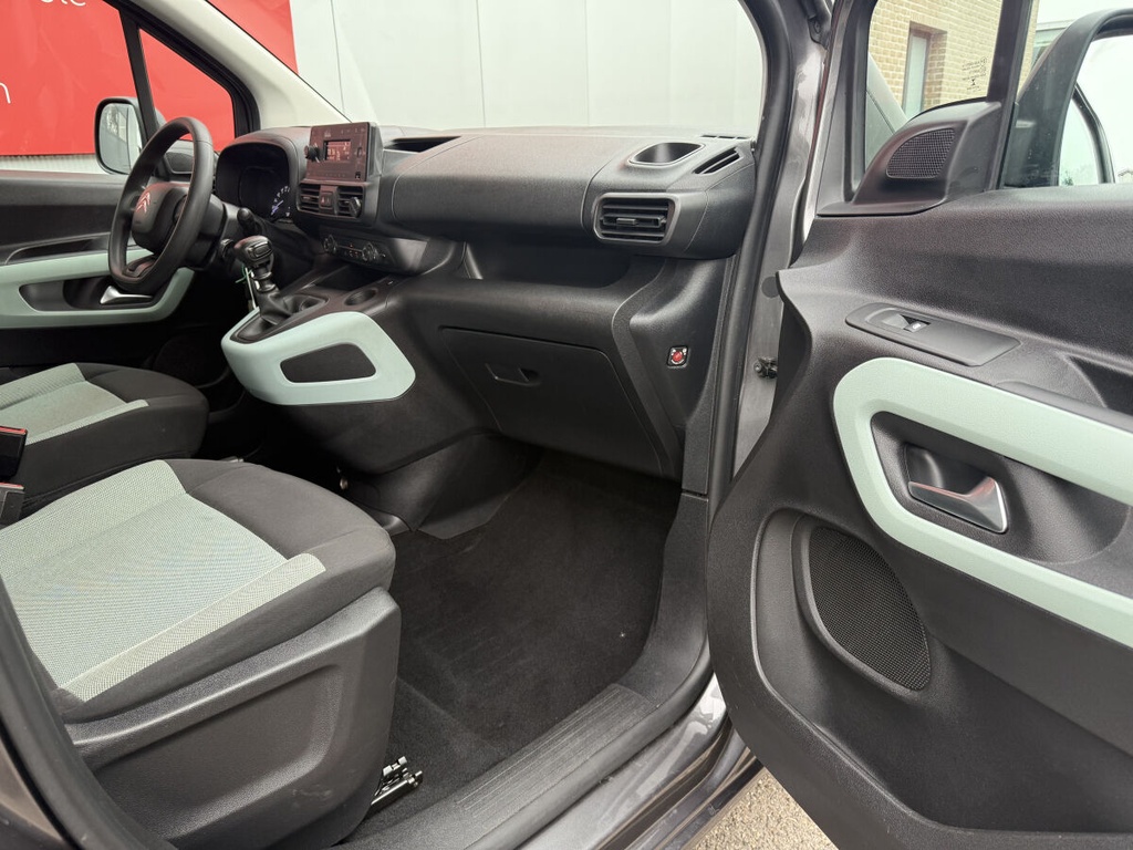 Carwebs 391 5