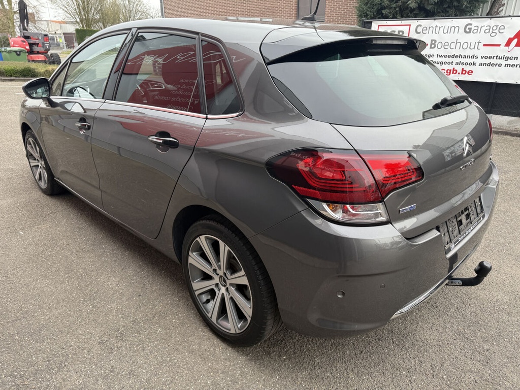 Carwebs 382 5