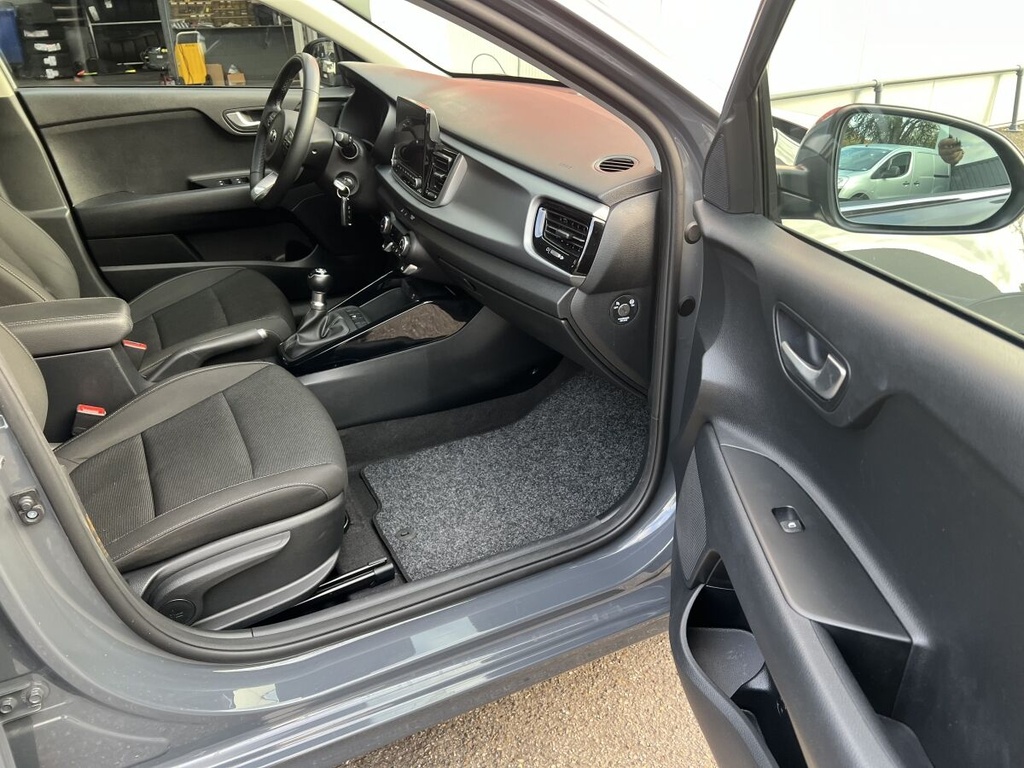 Carwebs 350 3