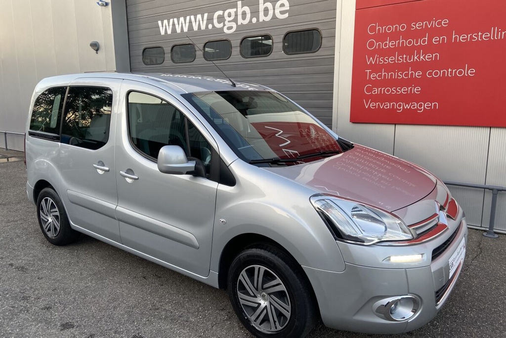 Carwebs 139 1