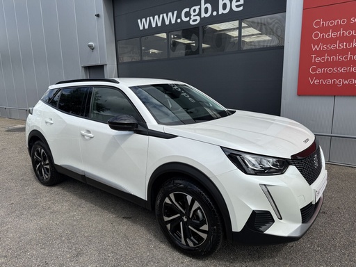 Peugeot 2008 12 PureTech 100pk ALLURE PACK topper